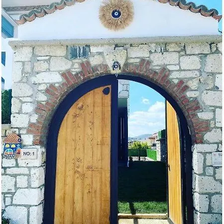 Alacati Ayn-i Ala Misafir Evi Prázdninový dům